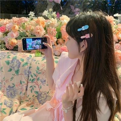 一个女大学生的告白 排行榜封面