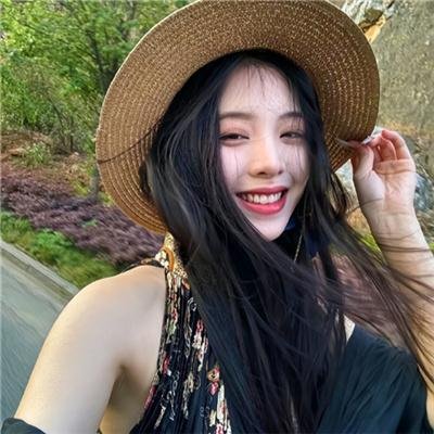 踉跄的女孩 在线观看封面